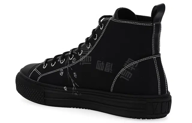 Valentino Giggies Flowersity
