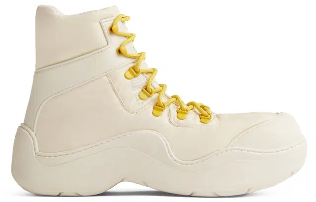 Bottega Veneta Puddle Bomber 4cm