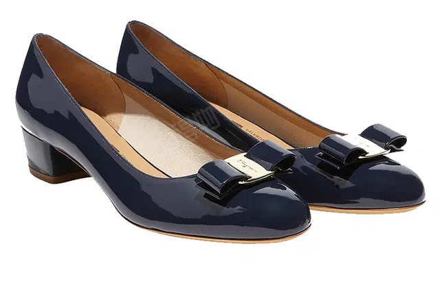 FERRAGAMO Vara