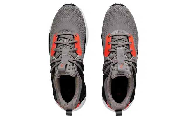 Under Armour HOVR Apex 3