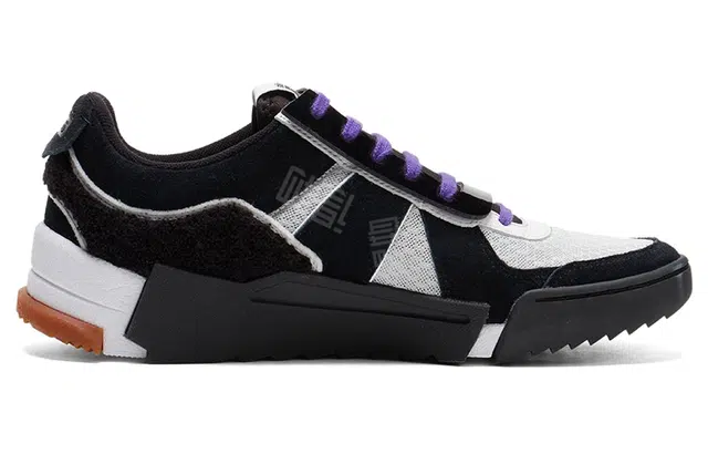Onitsuka Tiger D-Trainer Slip-On