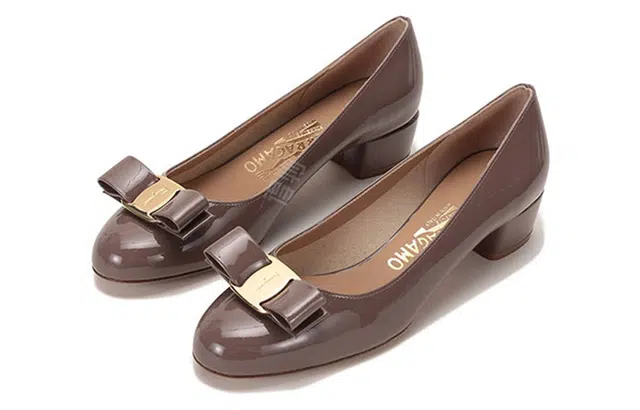 FERRAGAMO Vara