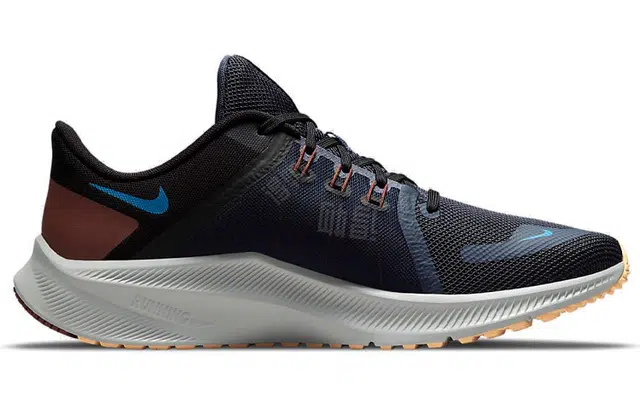 Nike Quest 4