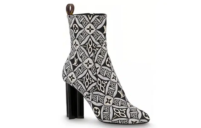 Louis Vuitton Since 1854 Silhouette