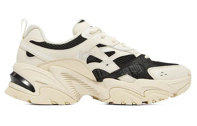 STAMINA x Skechers