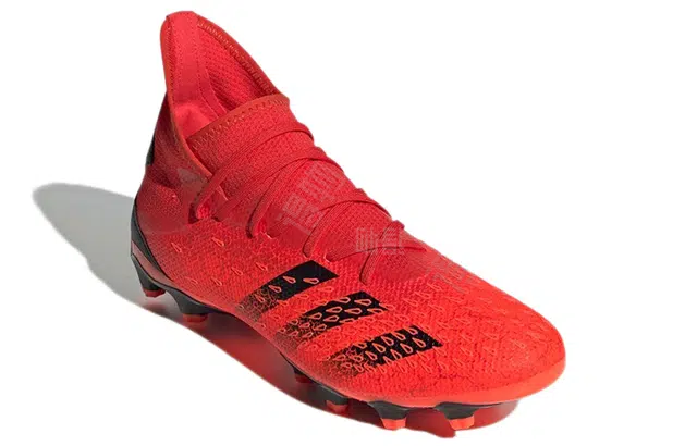 adidas Predator Freak.3 MG