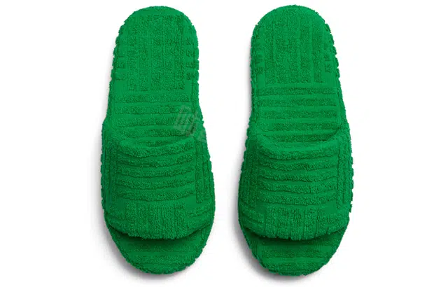 Bottega Veneta Resort Sponge