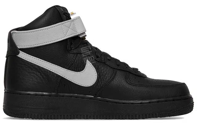 1017 ALYX 9SM x Nike Air Force 1