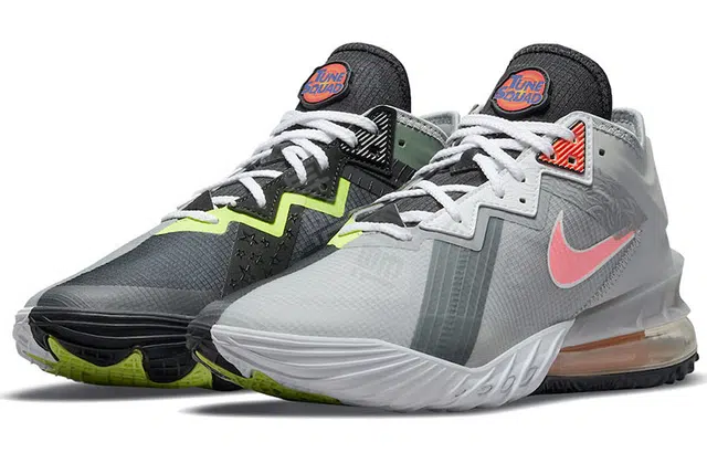 Space Jam x Nike Lebron 18 Bugs Bunny x Marvin The Martian 18