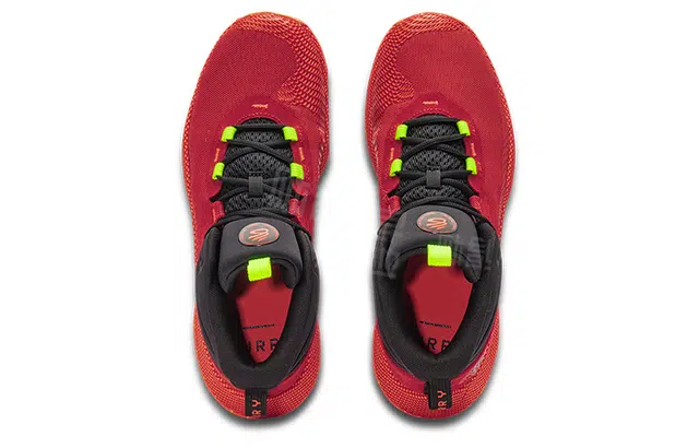 Under Armour Hovr Splash 1 Curry