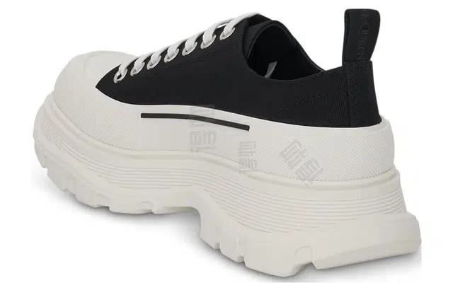 Alexander McQueen Tread Slick