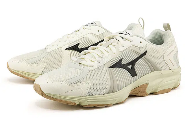 Mizuno Spark CN 2