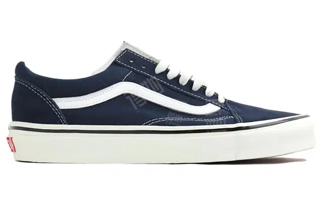 Vans Style 36