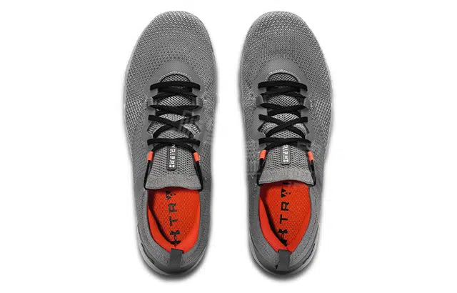Under Armour TriBase Reign 3 NM