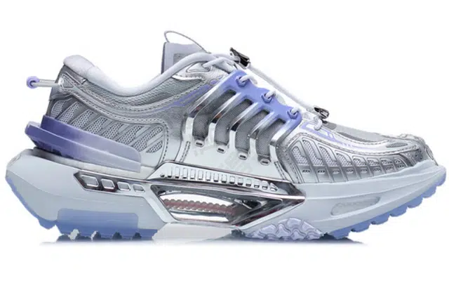 中国李宁 玄空 舒适反光潮流 减震耐磨透气回弹 低帮 生活休闲鞋 女款 淡霜蓝液态银