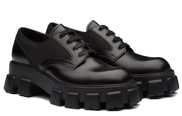 PRADA Monolith