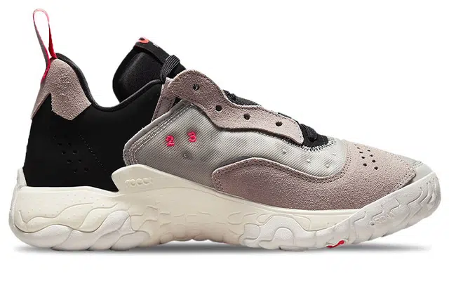 Jordan Delta 2