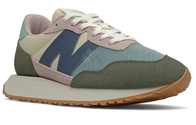New Balance NB 237