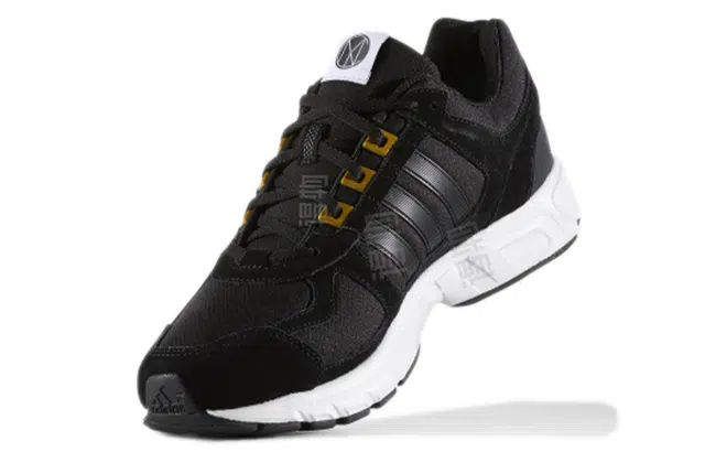 adidas Equipment 10
