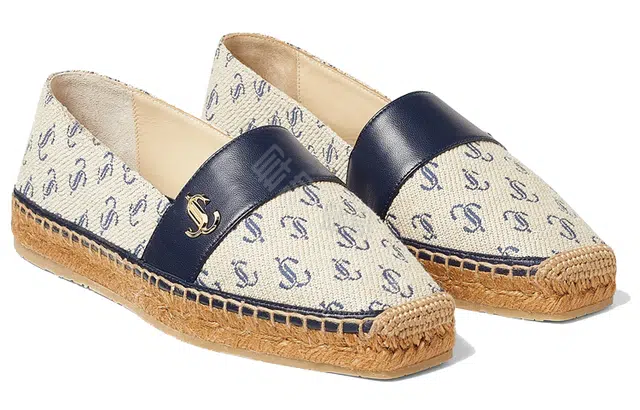 Jimmy Choo Dru Flat JC logo