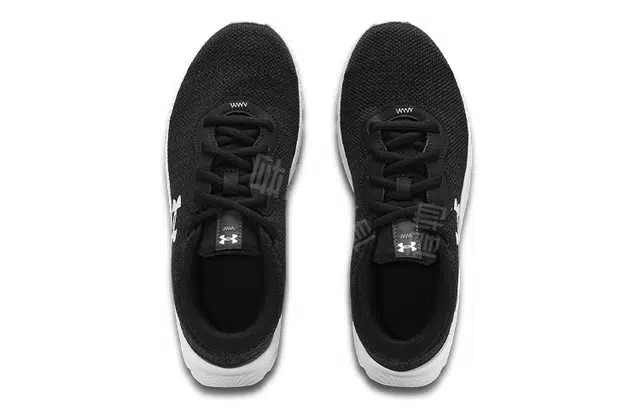 Under Armour Mojo