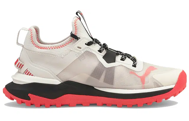 PUMA Voyage Nitro