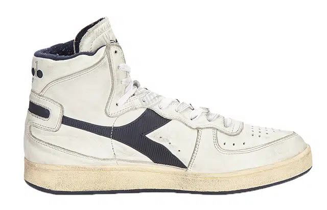 diadora
