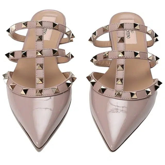 Valentino Rockstud