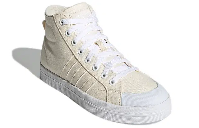 adidas neo Bravada Mid