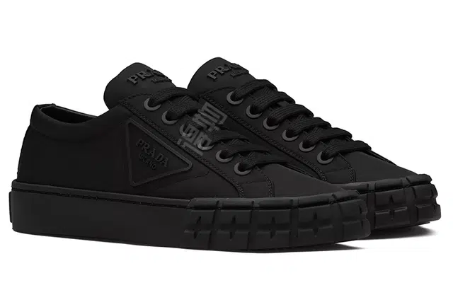 PRADA Wheel Re-Nylon