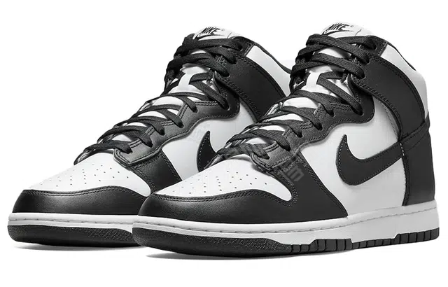 Nike Dunk Retro High Black White