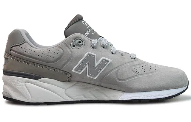 New Balance NB 999