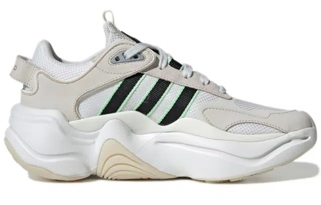 adidas originals Magmur Runner