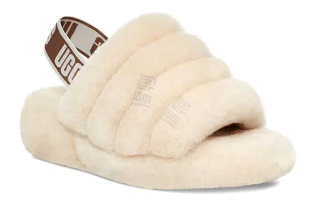 UGG FLUFF YEAH