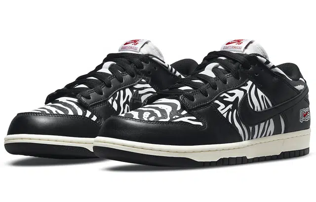 Nike Dunk SB Zebra Low Black White