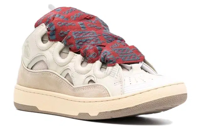 Lanvin Curb