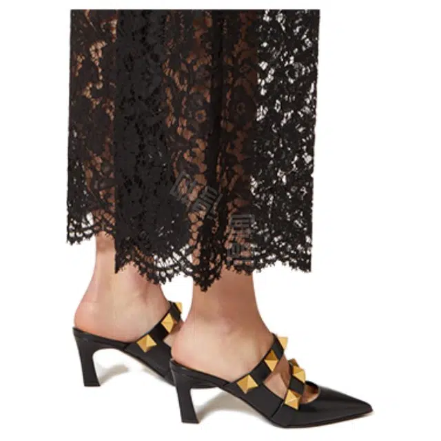 Valentino Roman Stud