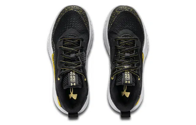 Under Armour Flow Breakthru 2