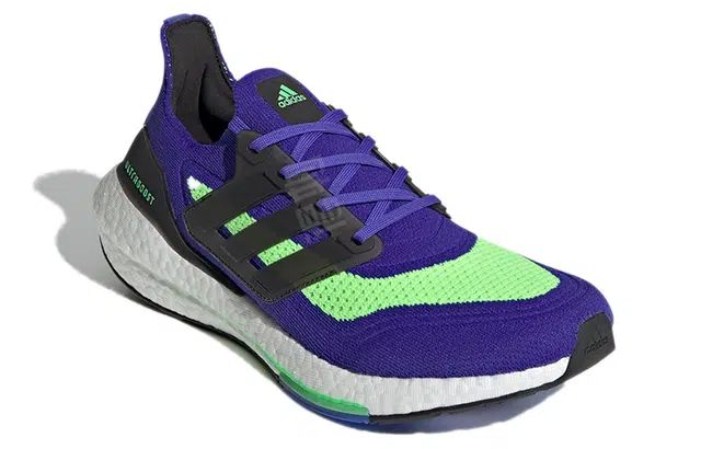 adidas Ultraboost 21