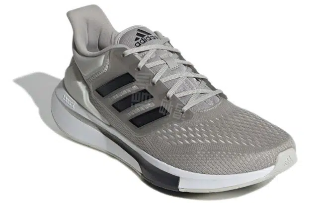adidas EQ21 Run