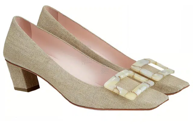 Roger Vivier Belle Vivier Motherpearl Buckle