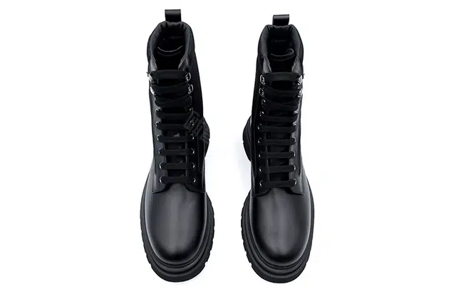 PRADA Logo