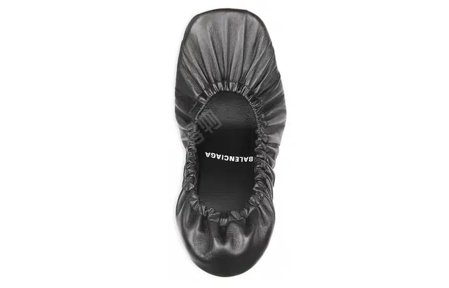 Balenciaga Tug