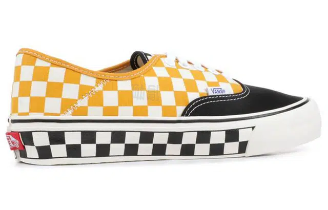Vans Authentic