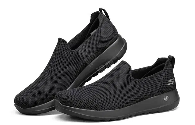 Skechers GO WALK Max