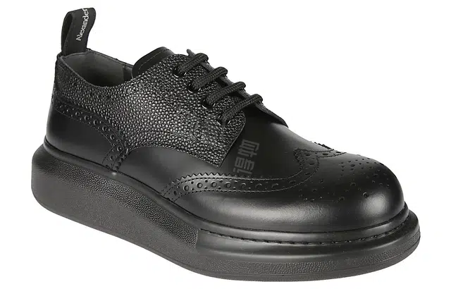Alexander McQueen Hybrid