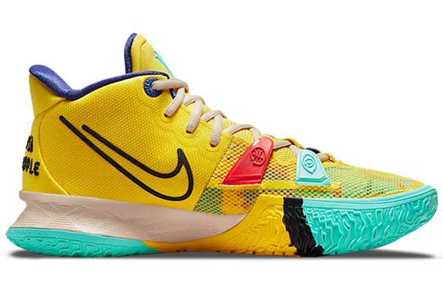 Nike Kyrie 7
