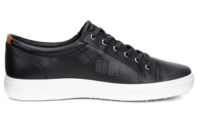 ecco Soft 7