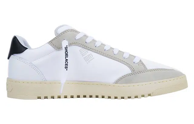 OFF-WHITE