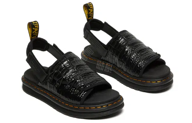 Suicoke x Dr.Martens